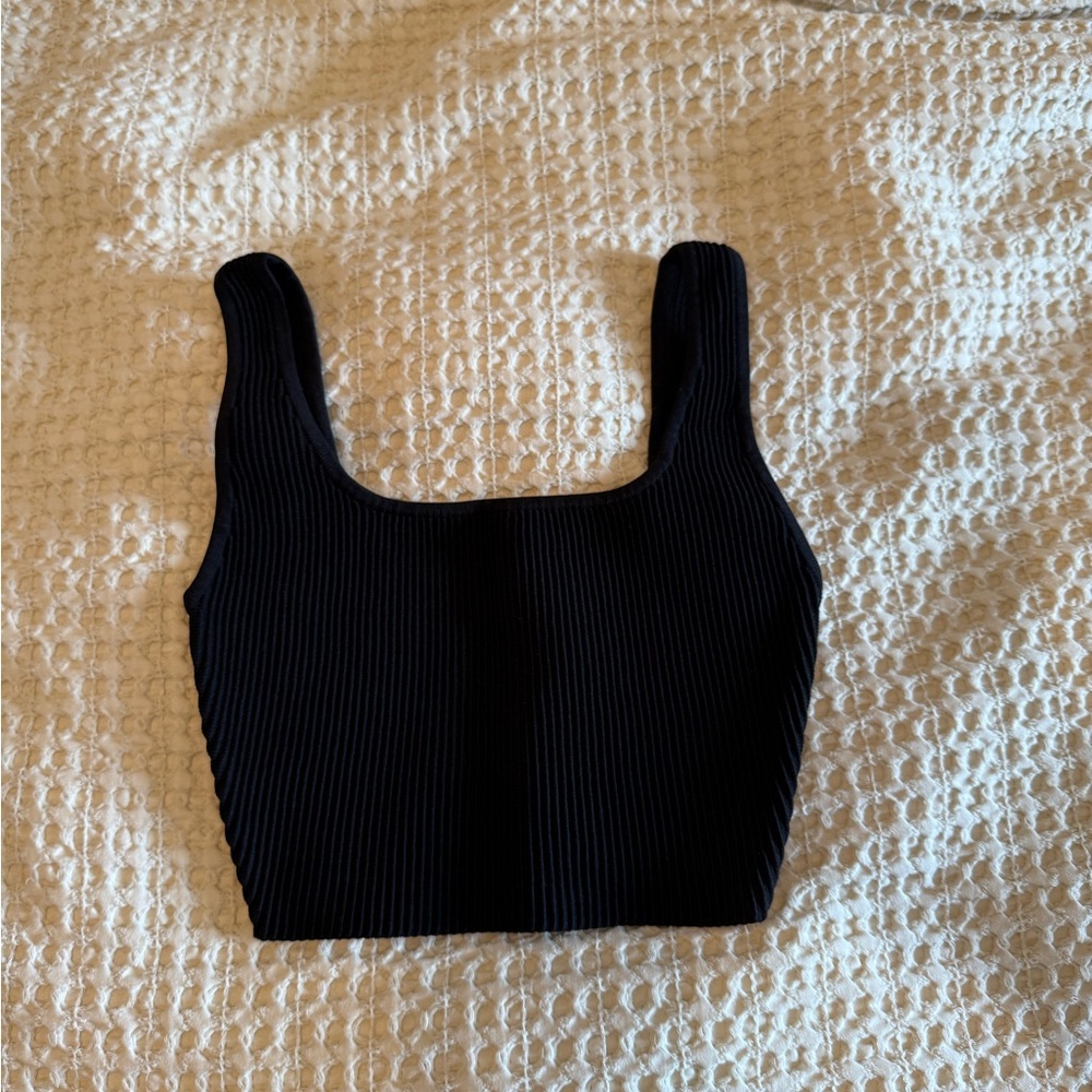 Babaton Black Fitted Crop Tank Top